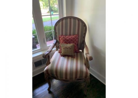 Chair - Queen Anne by Bassett